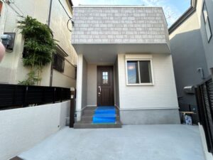 【外観写真】モダンな外観デザインの新築戸建て全1棟 【外観写真】モダンな外観デザインの新築戸建て全1棟